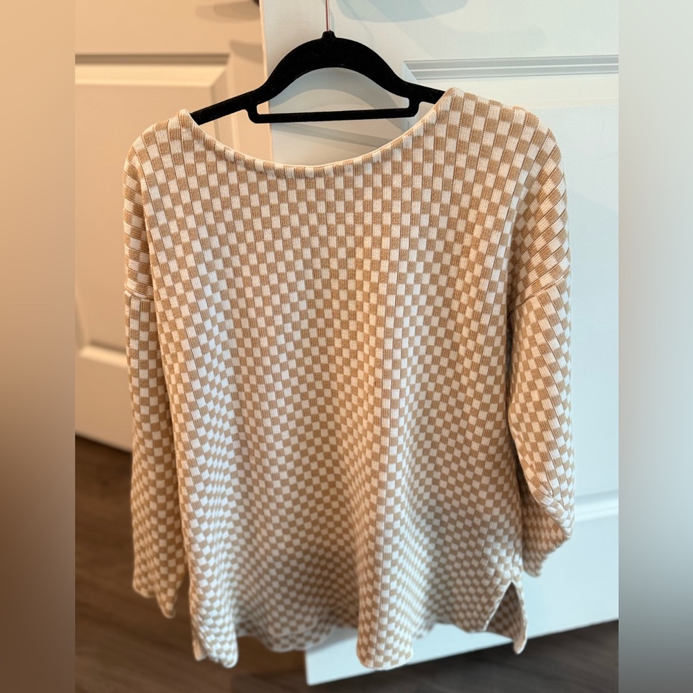 Vintage tan & white checkered oversized sweater - Picture 3 of 5